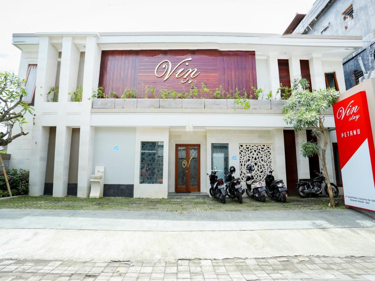 Super Oyo Capital O 90291 Vin Stay Petanu Pesanggaran ภายนอก รูปภาพ