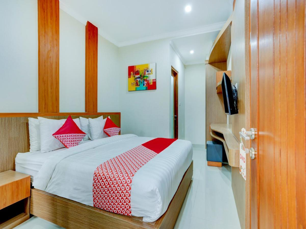 Super Oyo Capital O 90291 Vin Stay Petanu Pesanggaran ภายนอก รูปภาพ