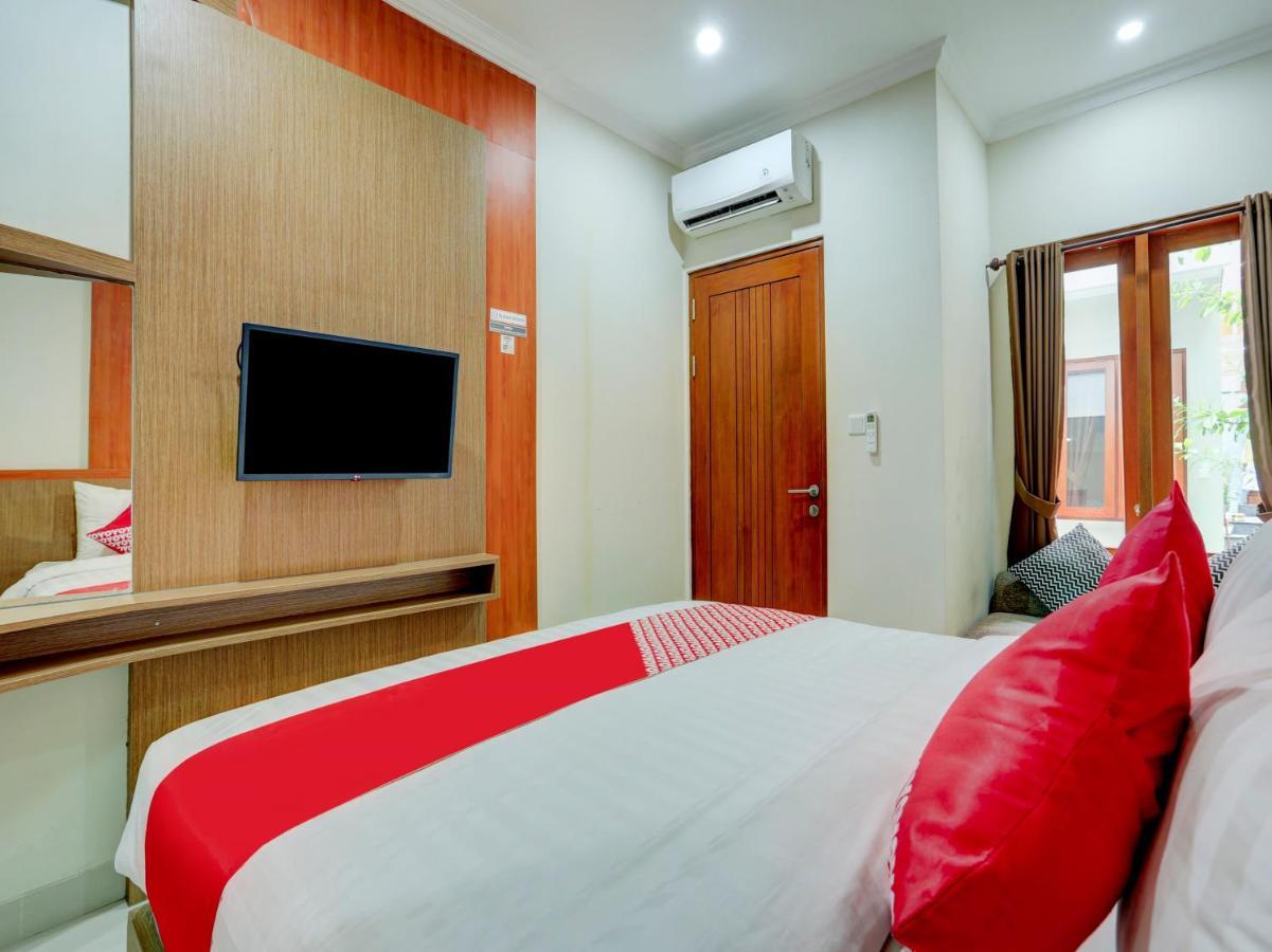 Super Oyo Capital O 90291 Vin Stay Petanu Pesanggaran ภายนอก รูปภาพ