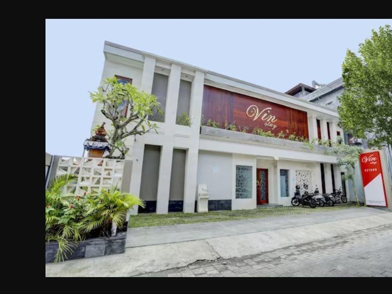 Super Oyo Capital O 90291 Vin Stay Petanu Pesanggaran ภายนอก รูปภาพ
