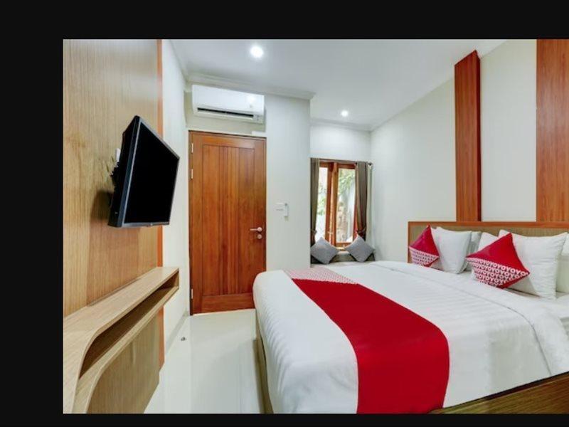 Super Oyo Capital O 90291 Vin Stay Petanu Pesanggaran ภายนอก รูปภาพ
